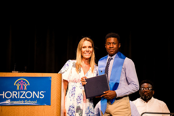 horizons_graduation25_ah_0174