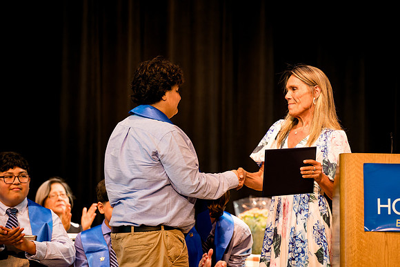 horizons_graduation25_ah_0198