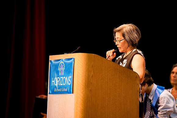 horizons_graduation25_ah_0211