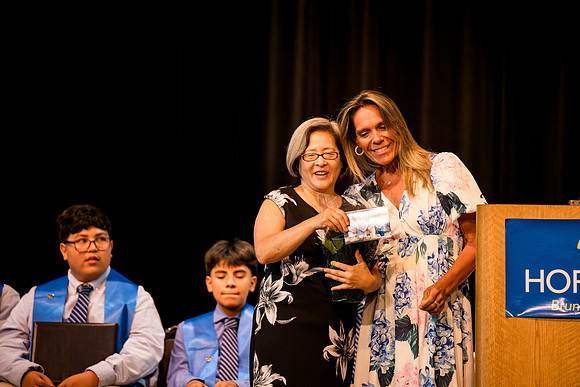 horizons_graduation25_ah_0216
