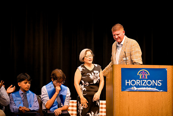 horizons_graduation25_ah_0243