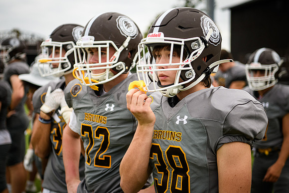 football_jv_2021-10-06_wkl1_0698