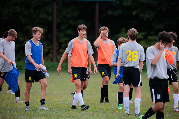 randolphvt2223_tripsoccerpre_scrimmage_bdf2_9557