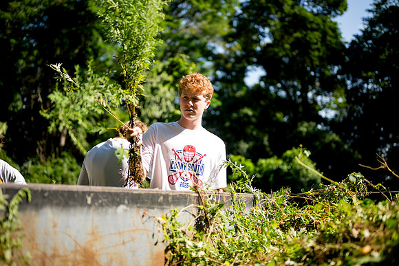 classtrip25_gr11_binneypark_ah_0096