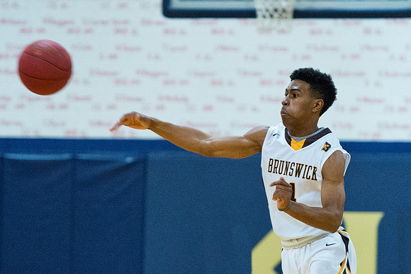 basketball_2015-12-16_dburns_2626
