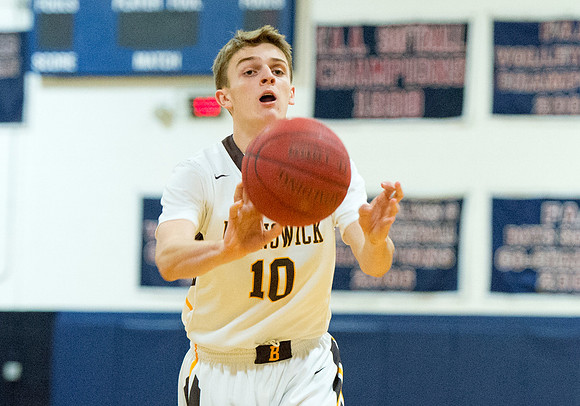 basketball_2015-12-16_dburns_2986