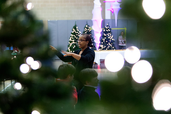holidayconcert18_ls_mkras_0075