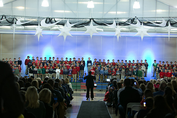 holidayconcert18_ls_mkras_0057