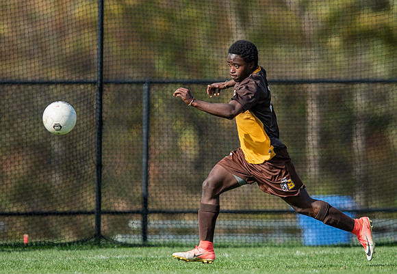 hc19_soccer_jv_dburns_8470