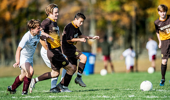 hc19_soccer_jv_dburns_8433