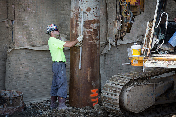 aae_pool_construction_jul31_jk_7697