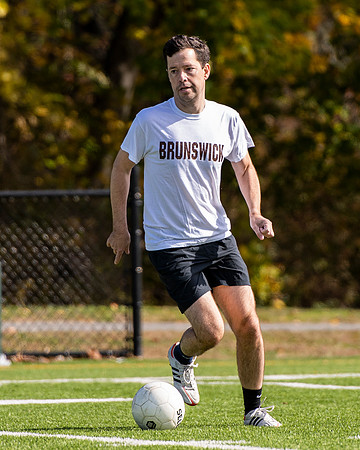 hc19_alumnisoccer_dburns_7133