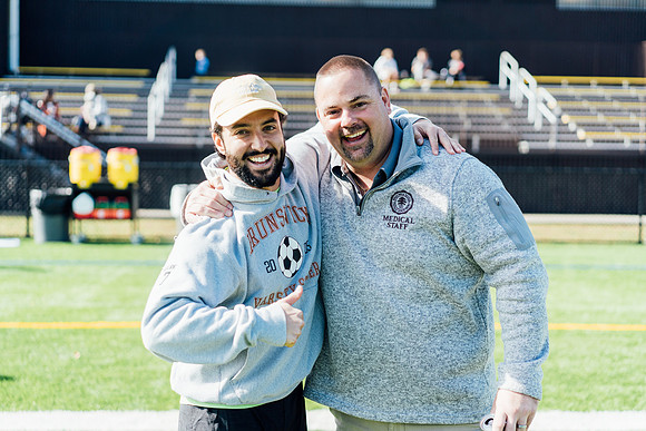 hc19_alumni_soccer_jk_3839