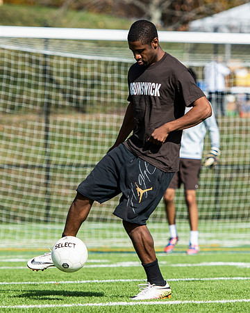 hc19_alumnisoccer_dburns_7149