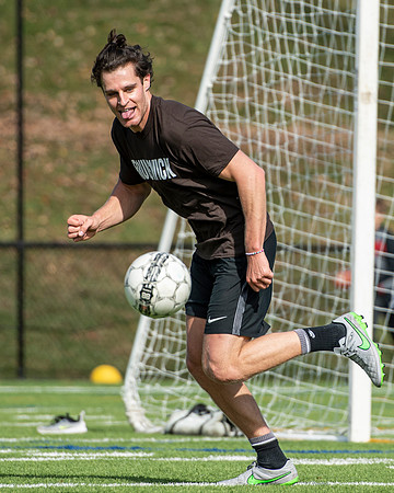 hc19_alumnisoccer_dburns_7277