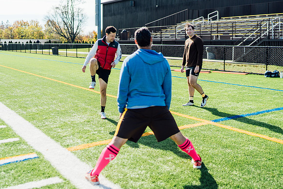 hc19_alumni_soccer_jk_3789
