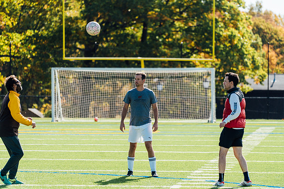 hc19_alumni_soccer_jk_3815