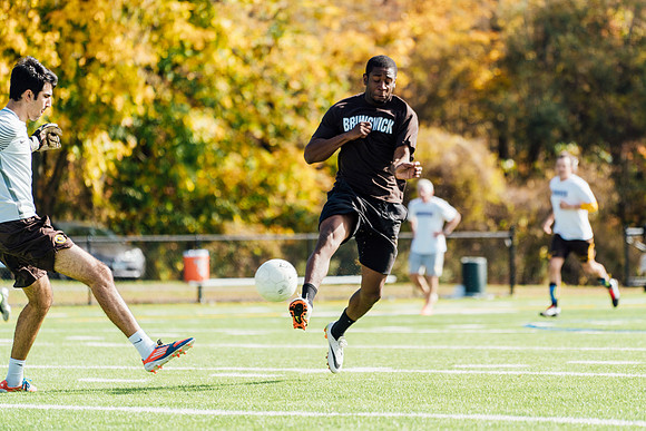 hc19_alumni_soccer_jk_3943