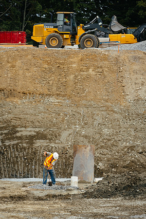 aae_pool_construction_sep12_jk_9389