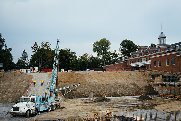 aae_pool_construction_sep12_jk_9408