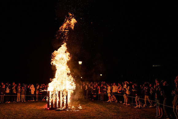 hc19_bonfireworks_wkl_6954
