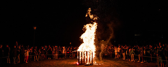 hc19_bonfireworks_wkl_6951