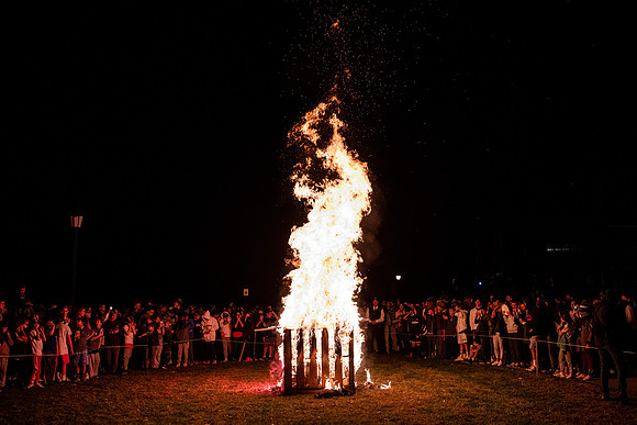 hc19_bonfireworks_wkl_6939