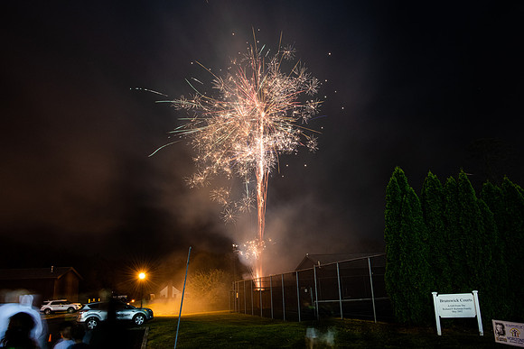hc19_bonfireworks_wkl_6964