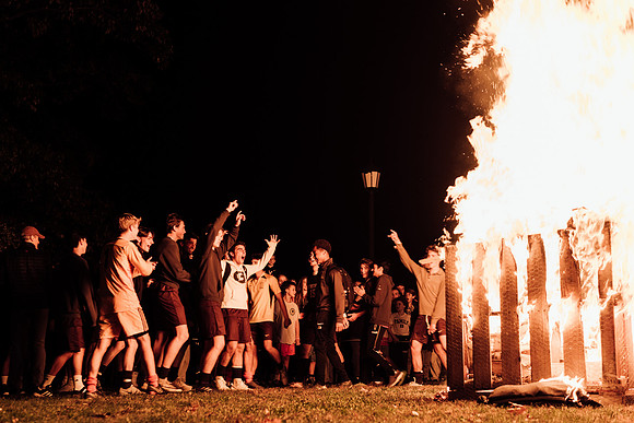 hc19_bonfireworks_jk_3014