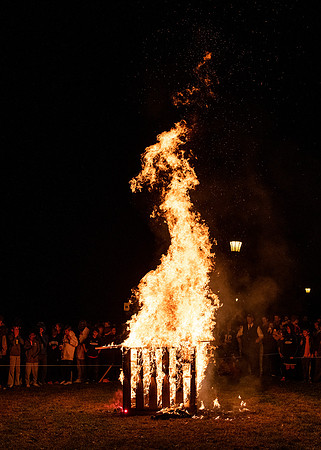 hc19_bonfireworks_wkl_6958