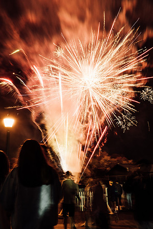 hc19_bonfireworks_jk_3098