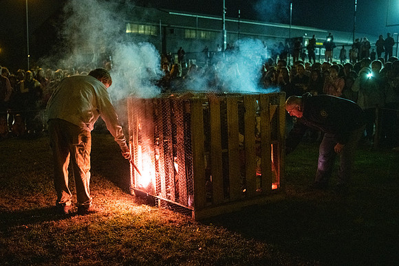 hc19_bonfireworks_wkl_6722