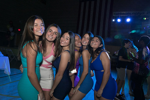 hc19_dance_us_ss_0079