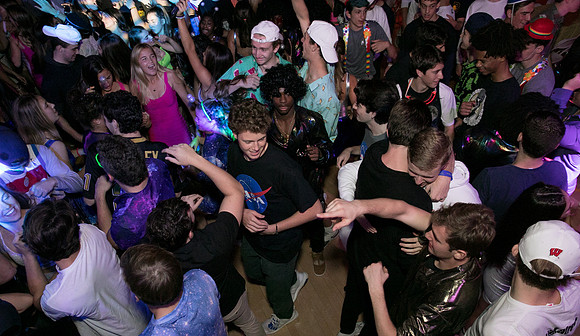 hc19_dance_us_ss_0261