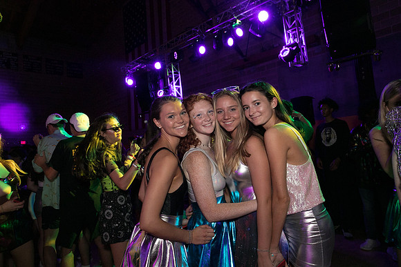 hc19_dance_us_ss_0798