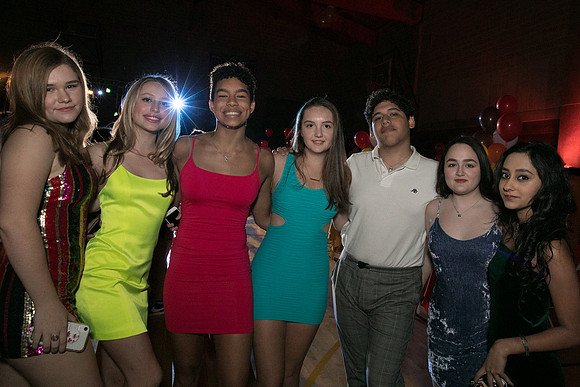 hc19_dance_us_ss_0034