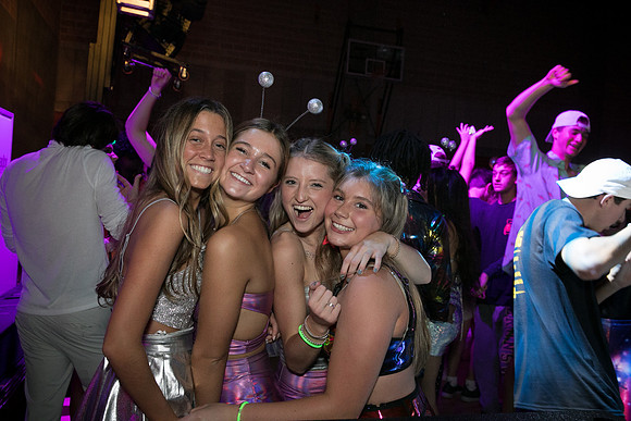 hc19_dance_us_ss_0632