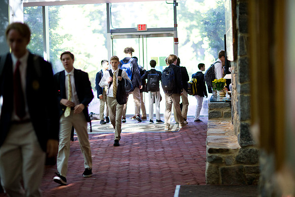 firstday19_candids_us_mk_0063