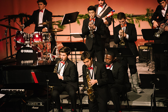 holidayconcert18_us_ah_0107