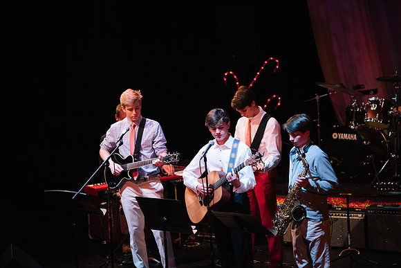 holidayconcert18_us_ah_0040