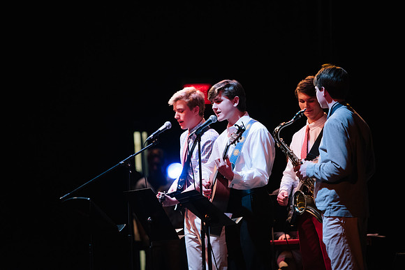 holidayconcert18_us_ah_0050