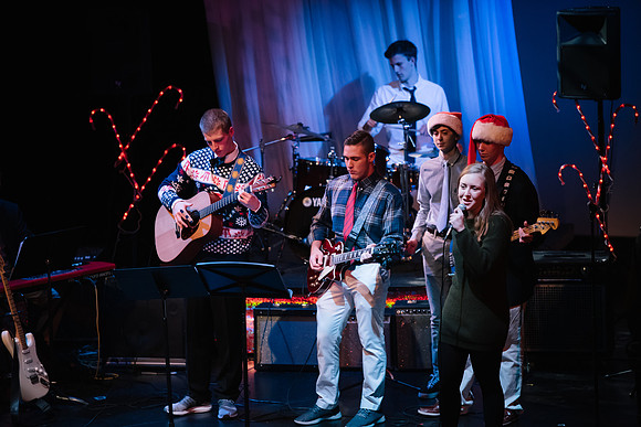 holidayconcert18_us_ah_0014
