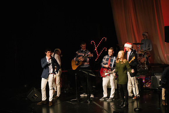 holidayconcert18_us_ah_0003