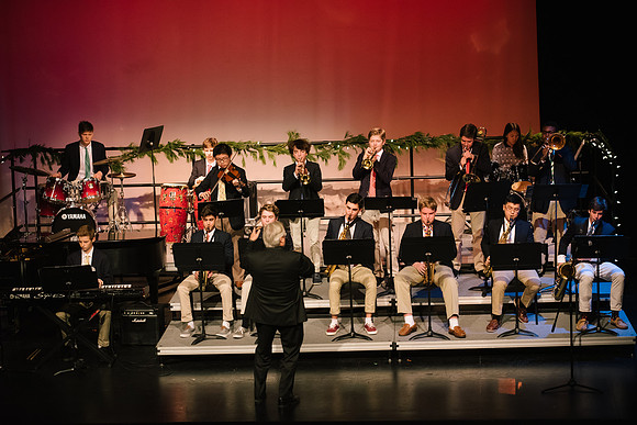 holidayconcert18_us_ah_0025