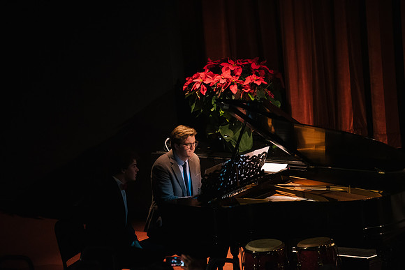holidayconcert18_us_ah_0062