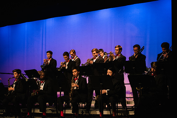 holidayconcert18_us_ah_0125