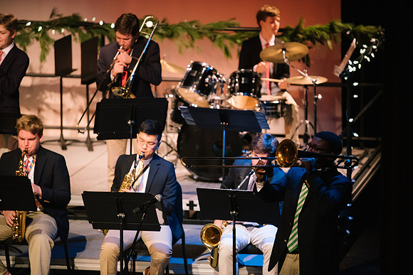 holidayconcert18_us_ah_0034