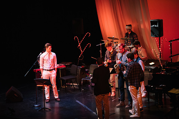 holidayconcert18_us_ah_0086