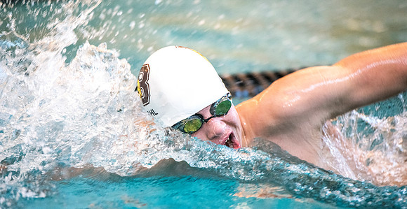 swimming_2020_dburns_0500