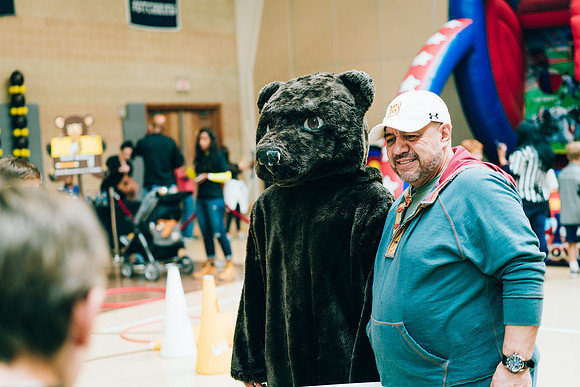 hc19_bearfair_jk_4384